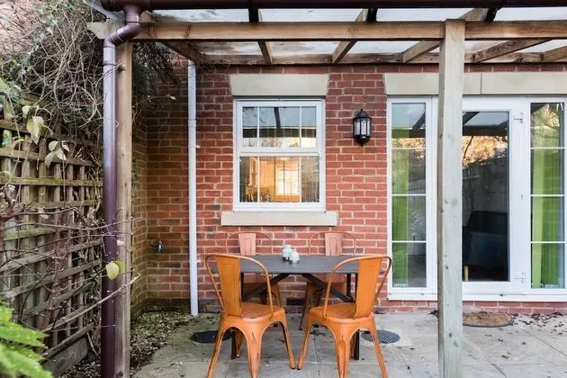 The Blue Compass - Modern & Central 4BDR Townhouse with Garden