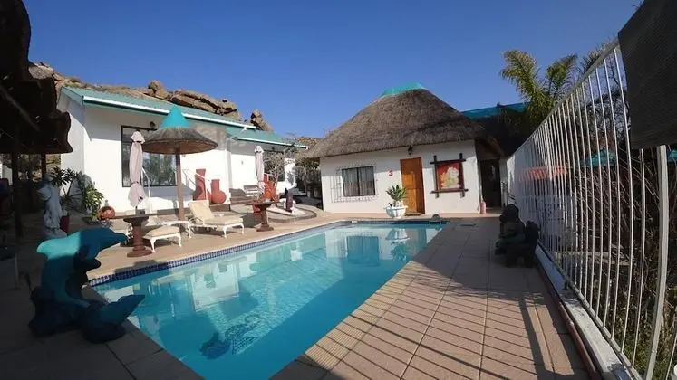 Blue Diamond Lodge - Havuz