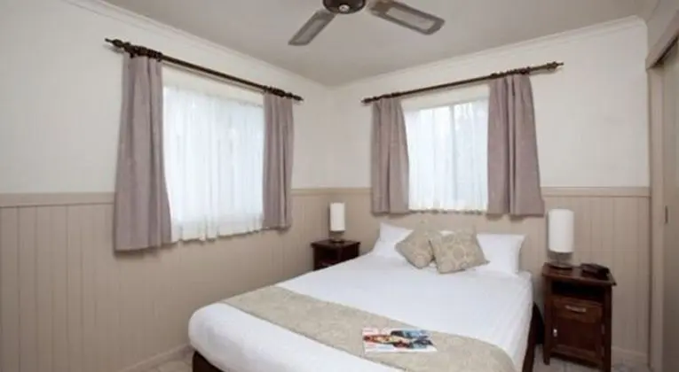 Blue Dolphin Holiday Resort - Oda