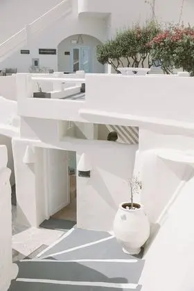 Blue Dolphins Apartments & Suites - Dış Mekan