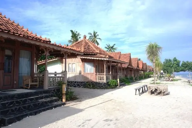 Blue Harbor Beachfront Villas & Resto - Dış Mekan