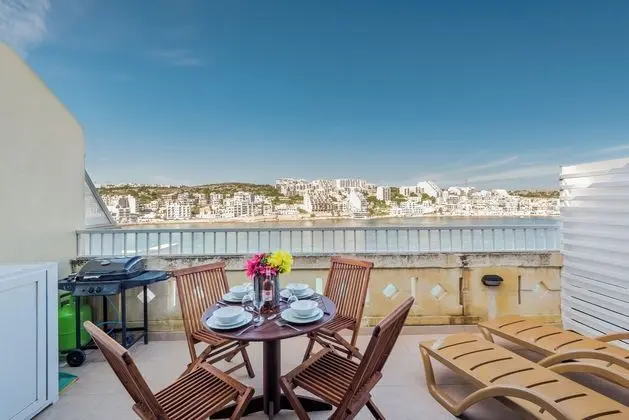 Blue Harbour 3 by Getaways Malta - Öne Çıkan Resim