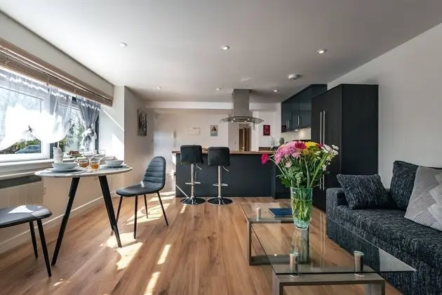 Blue Haven Silver Service Apartments Free Parking