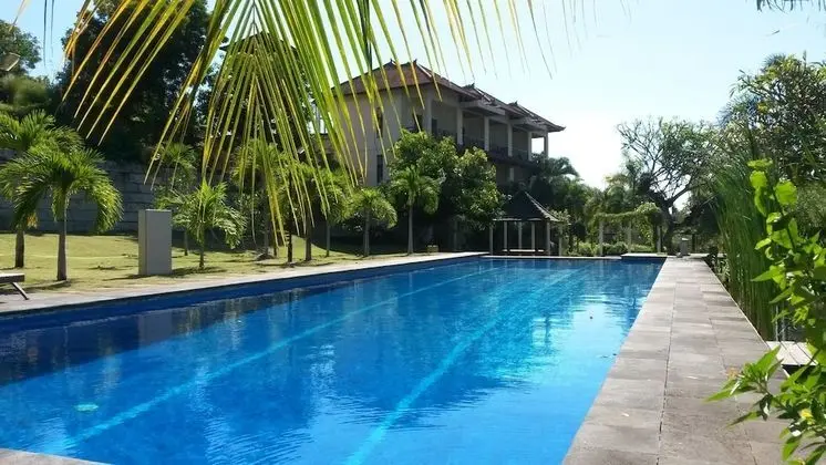 Blue Hill Dive Resort Tulamben