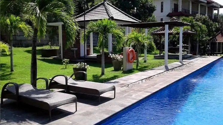 Blue Hill Dive Resort Tulamben - Havuz