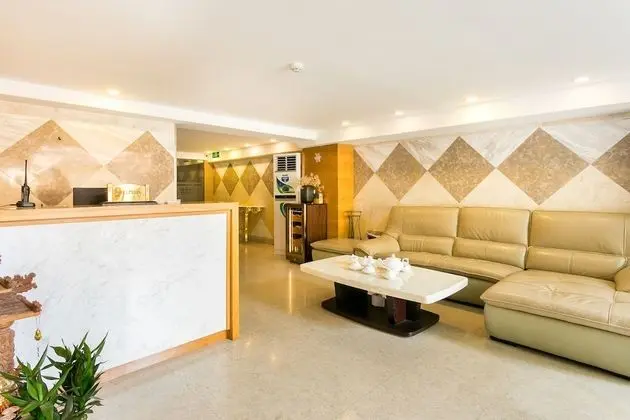 The Blue Hotel - Lobi