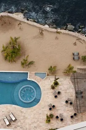 Blue Horizon Residences - Havuz