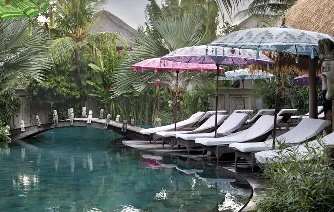 Blue Karma Hotel Seminyak - Havuz