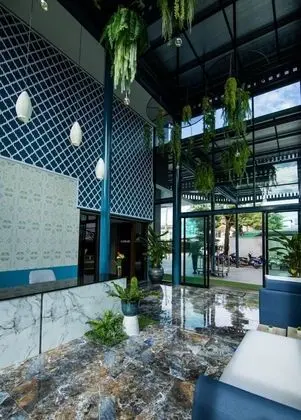 Blue Lagoon Hotel - Lobi