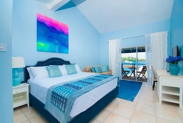 Blue Lagoon Hotel & Marina