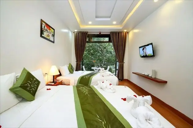 Blue Lake Homestay