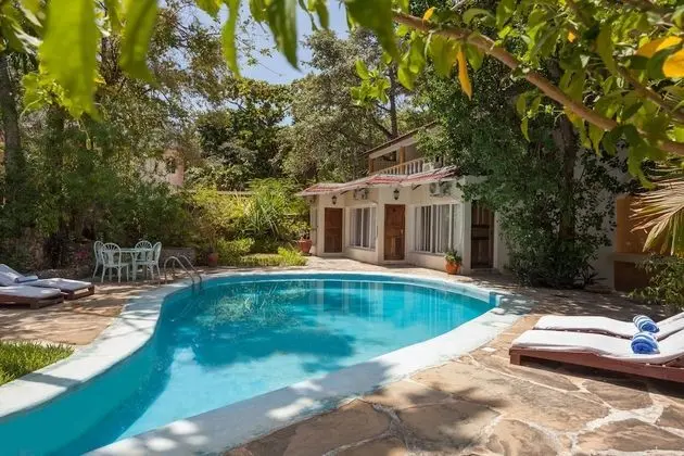 Blue Marlin Beach Hotel - Havuz
