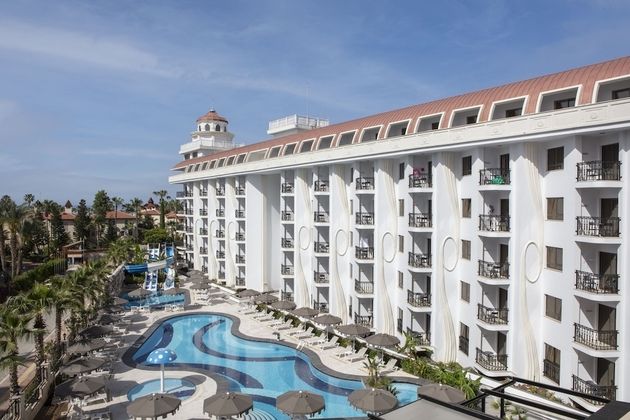 Blue Marlin Deluxe Spa & ResortFotoğrafı