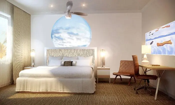 Blue Moon Hotel, Autograph Collection