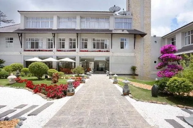 Blue Moon Resort & Spa