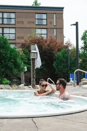 Blue Mountain Resort Inn - Havuz