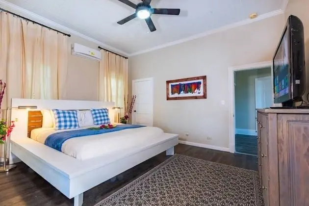 Blue Ocean Village House at Cable Beach - Oda