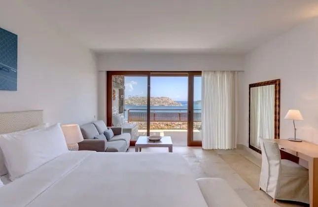 Blue Palace, a Luxury Collection Resort & Spa