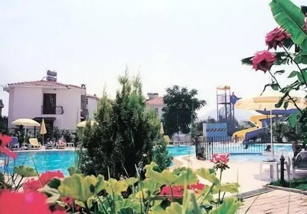 BLUE PEARL HOTEL& VILLAS - Havuz