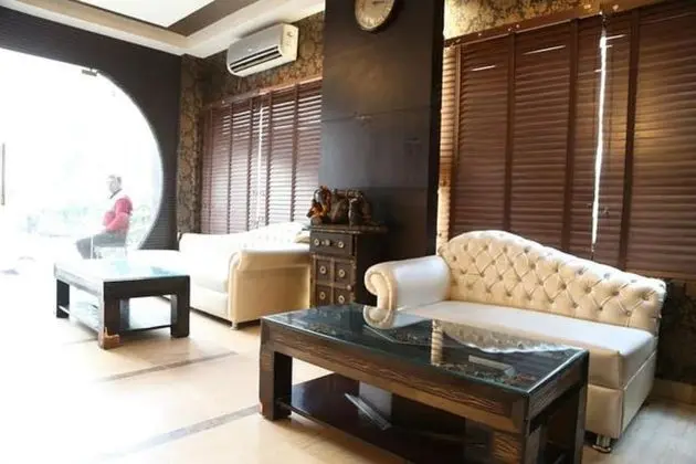 Hotel Blue Pearl - Lobi