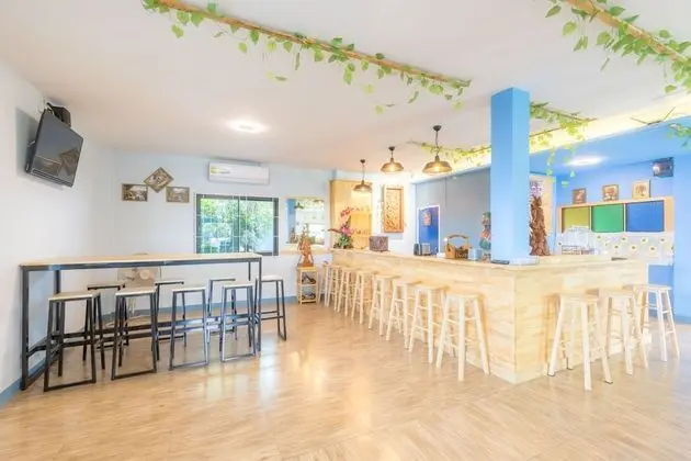 The Blue Place Don Muang - Yerinde Yemek