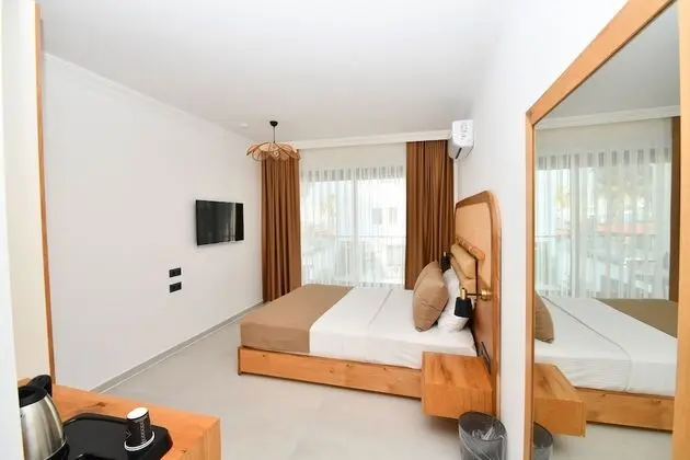 Blue Point Hotel