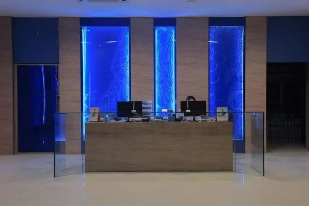 Blue Rabbit Hotel - Lobi