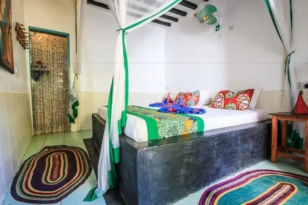Blue Reef Sport and Fishing Lodge & Bungalows - Oda