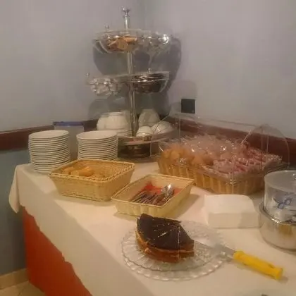 Hotel Blue Ribbon - Yerinde Yemek