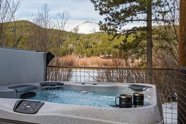 Blue River Hideaway by Boutiq - Oda
