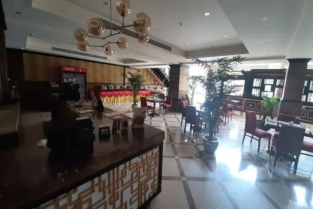 The Blue Rose Hotel - الورده الزرقاء للوحدات السكنيه - Yerinde Yemek