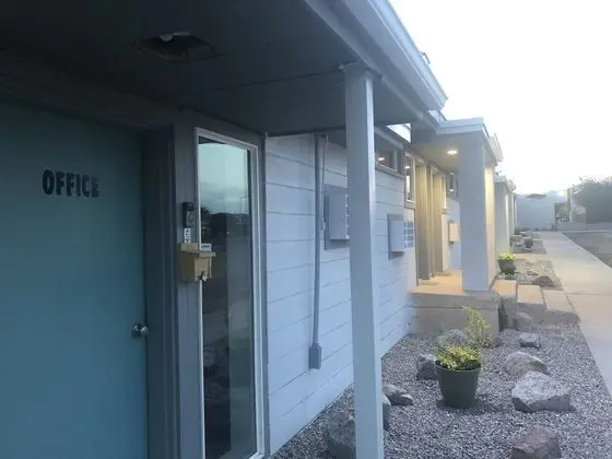 Blue Sage Inn & Suites - Dış Mekan