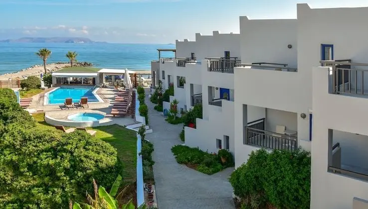 Blue Sky Beach Hotel - Öne Çıkan Resim