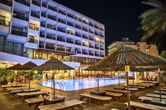 Blue Sky city beach hotel - Havuz