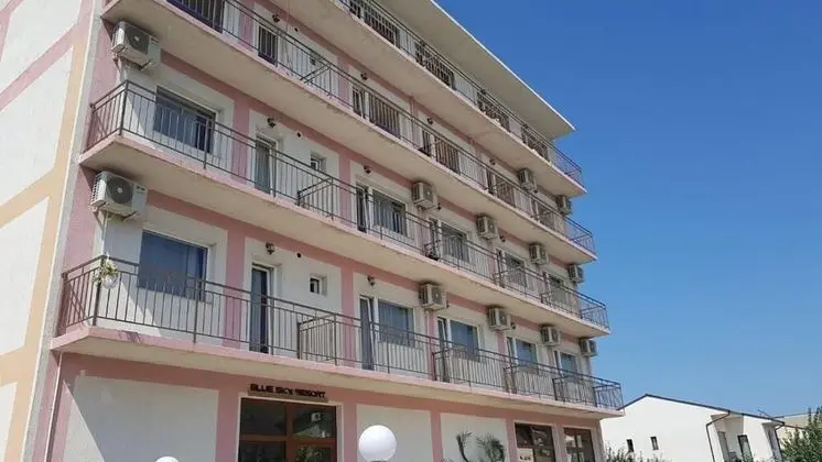 Blue Sky Hotel