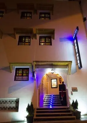 Blue Sky Hôtel - Dış Mekan
