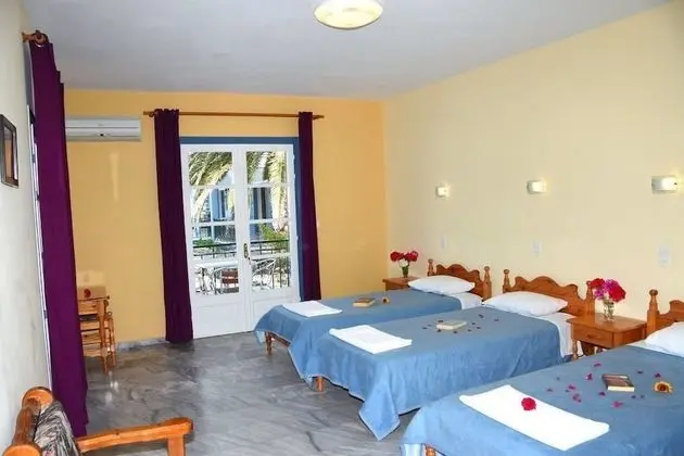 Blue Sky Hotel - Oda