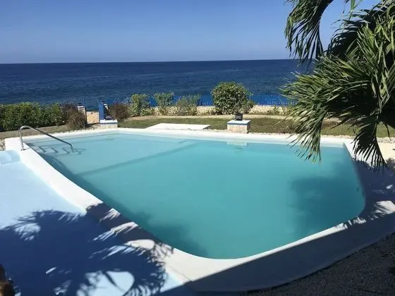 Blue Sky Villa