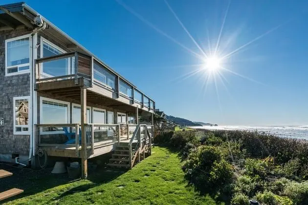 Blue Starfish by Avantstay Ocean Views & Direct Cannon Beach Access - İç Mekan