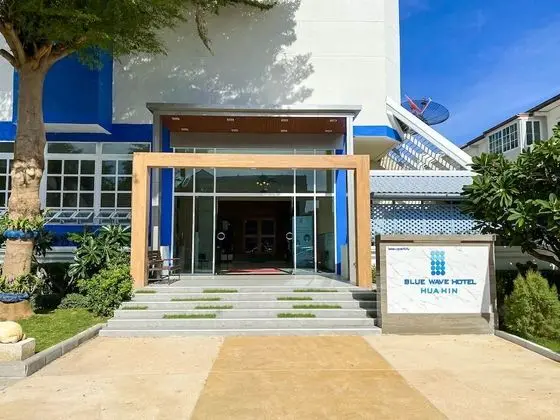 Blue Wave Hotel Hua Hin - Dış Mekan