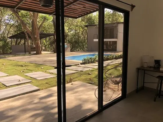 Blue Window - Oda Düzeni