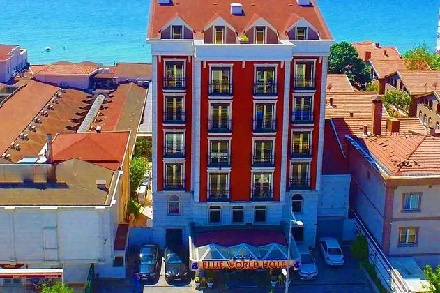 Blue World Hotel