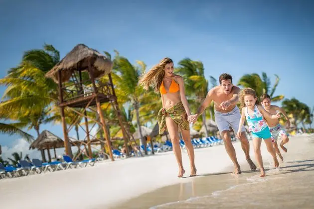 BlueBay Grand Esmeralda - Plaj
