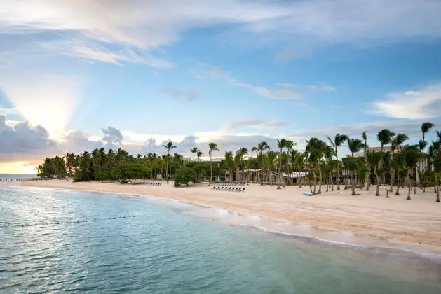 Bluebay Grand Punta Cana Luxury All Inclusive - Plaj