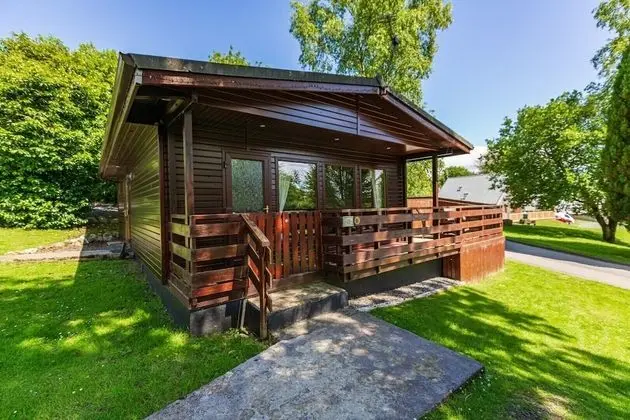 Bluebell Lodge 2 with Hot Tub - Dış Mekan