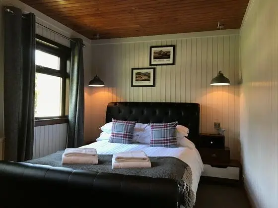 Bluebell Lodge 3 with Hot Tub - Oda