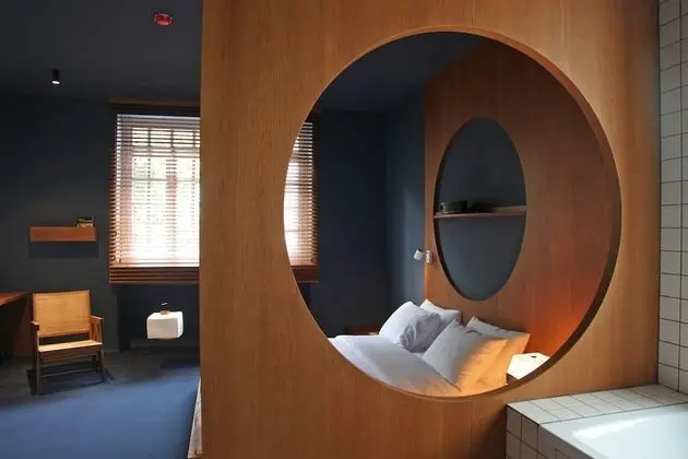 Blueberry Nights Hotel