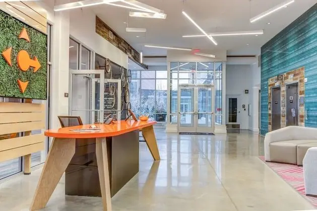 Bluebird Suites near Cleveland Clinic - Lobi