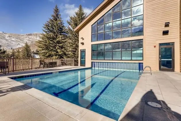 Bluegreen Streamside at Vail
