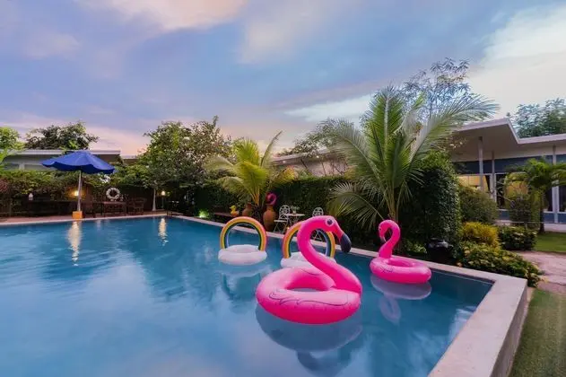BLUEMOON RIVERSIDE RESORT UBON RATCHATHANI - Öne Çıkan Resim
